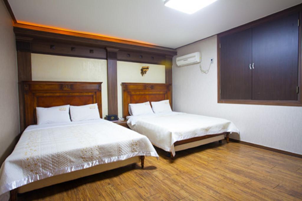 GuangJu Hotel Banana Gwangju Metropolitan City Bagian luar foto