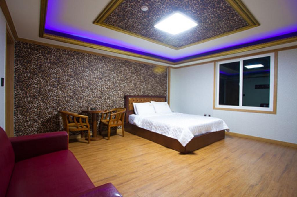 GuangJu Hotel Banana Gwangju Metropolitan City Bagian luar foto