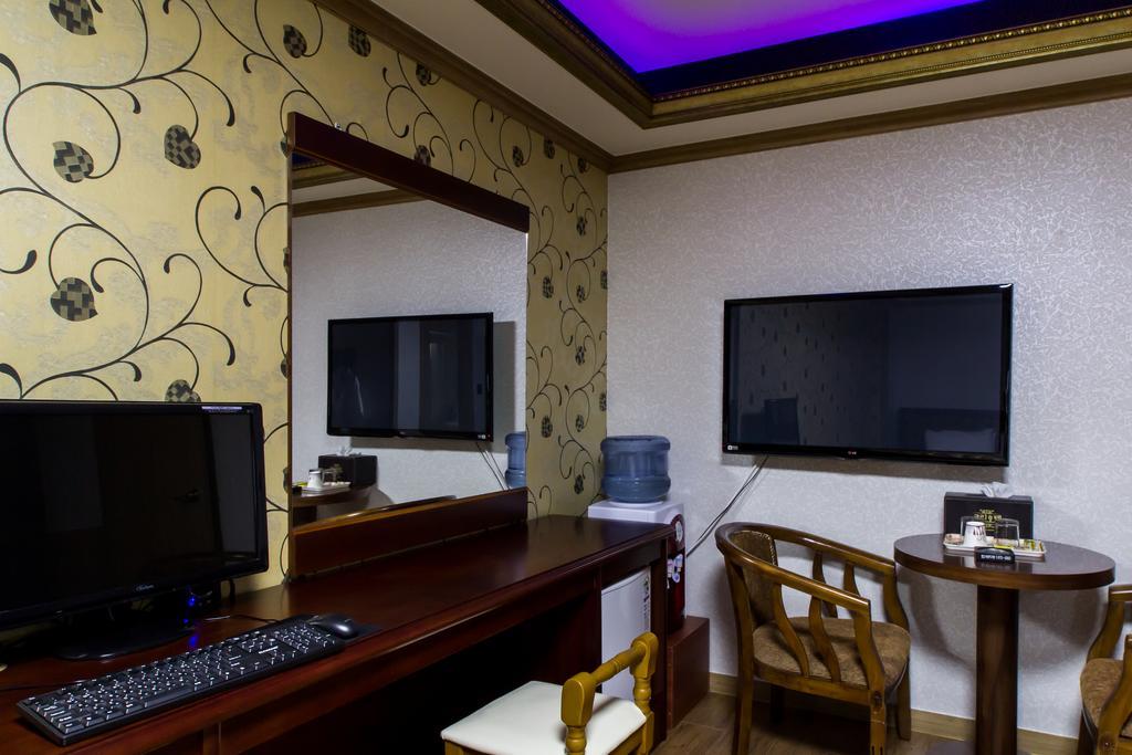 GuangJu Hotel Banana Gwangju Metropolitan City Bagian luar foto