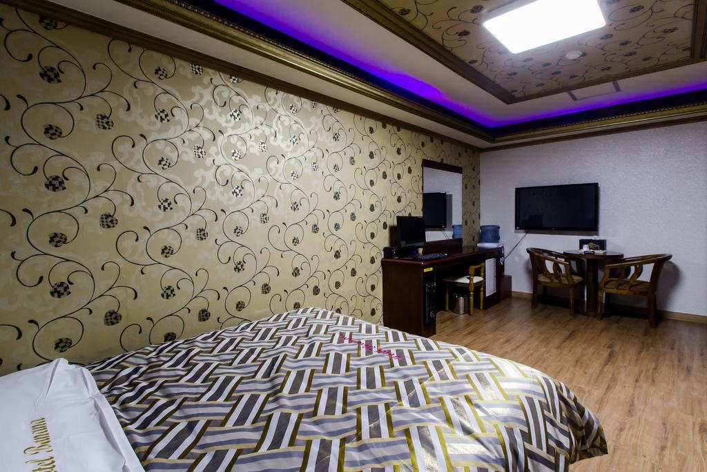 GuangJu Hotel Banana Gwangju Metropolitan City Bagian luar foto