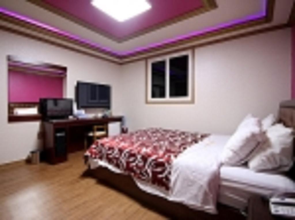 GuangJu Hotel Banana Gwangju Metropolitan City Bagian luar foto